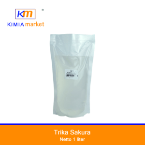 Trika / Pewangi + Pelicin Pakaian wangi Sakura 1 liter